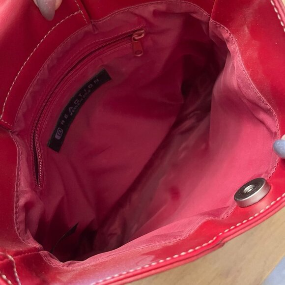 Kenneth Cole Reaction Pocketbook Red - Picture 5 of 6